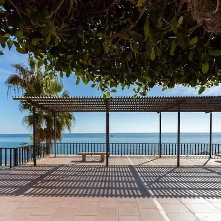 3 Hab. Primera Linea De Playa - Centro *